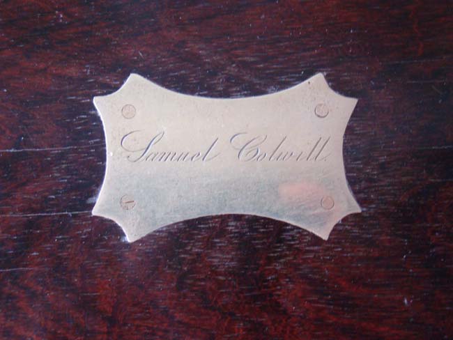 A beautiful English brass bound Elmwood box with an engraved name plate of Samuel Colville circa 1840 — image 3